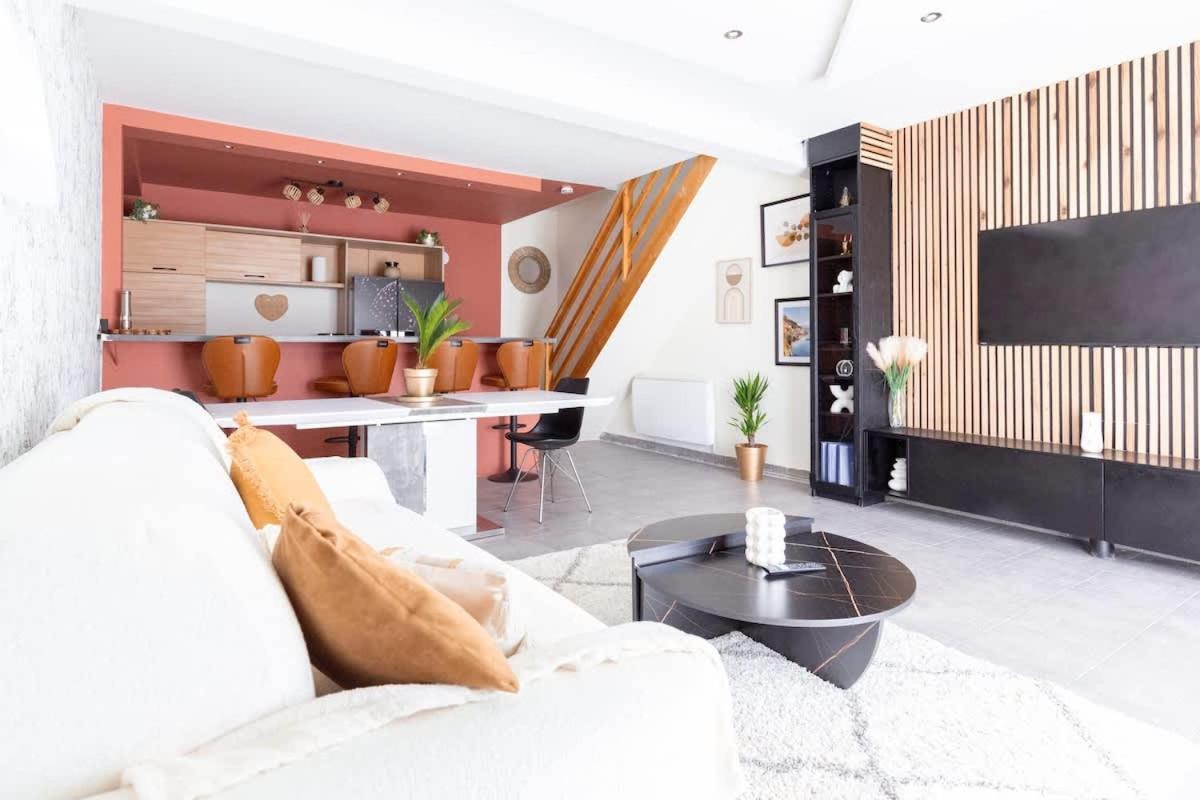 Loft Moderne Et Cosy Proche Des Villes Et Plages Demouville Exterior photo